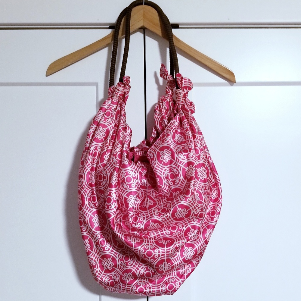 Pink Old Navy beach bag